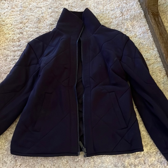 lululemon quilted reversible bomber jacket in navy blue size 4 - Picture 1 of 3